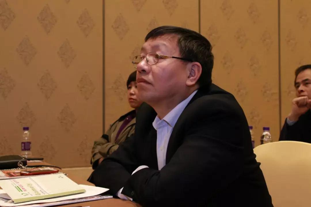 熱烈慶祝“變革創(chuàng)新 揚帆未來”北京中成康富2019年合伙人年會勝利召開